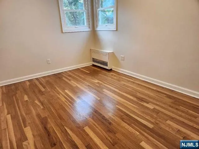 $3,500 | 467 Spring Valley Road, Paramus, NJ 07652