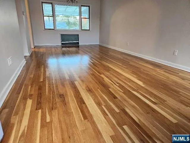 $3,500 | 467 Spring Valley Road, Paramus, NJ 07652