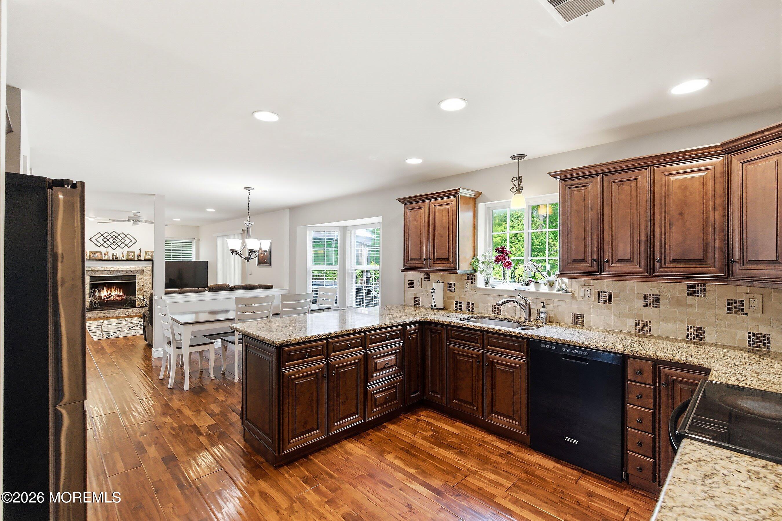3 Arrowhead Circle Jackson, NJ 08527 - Photo 2 of 25 04-Kitchen 1c with Fire
