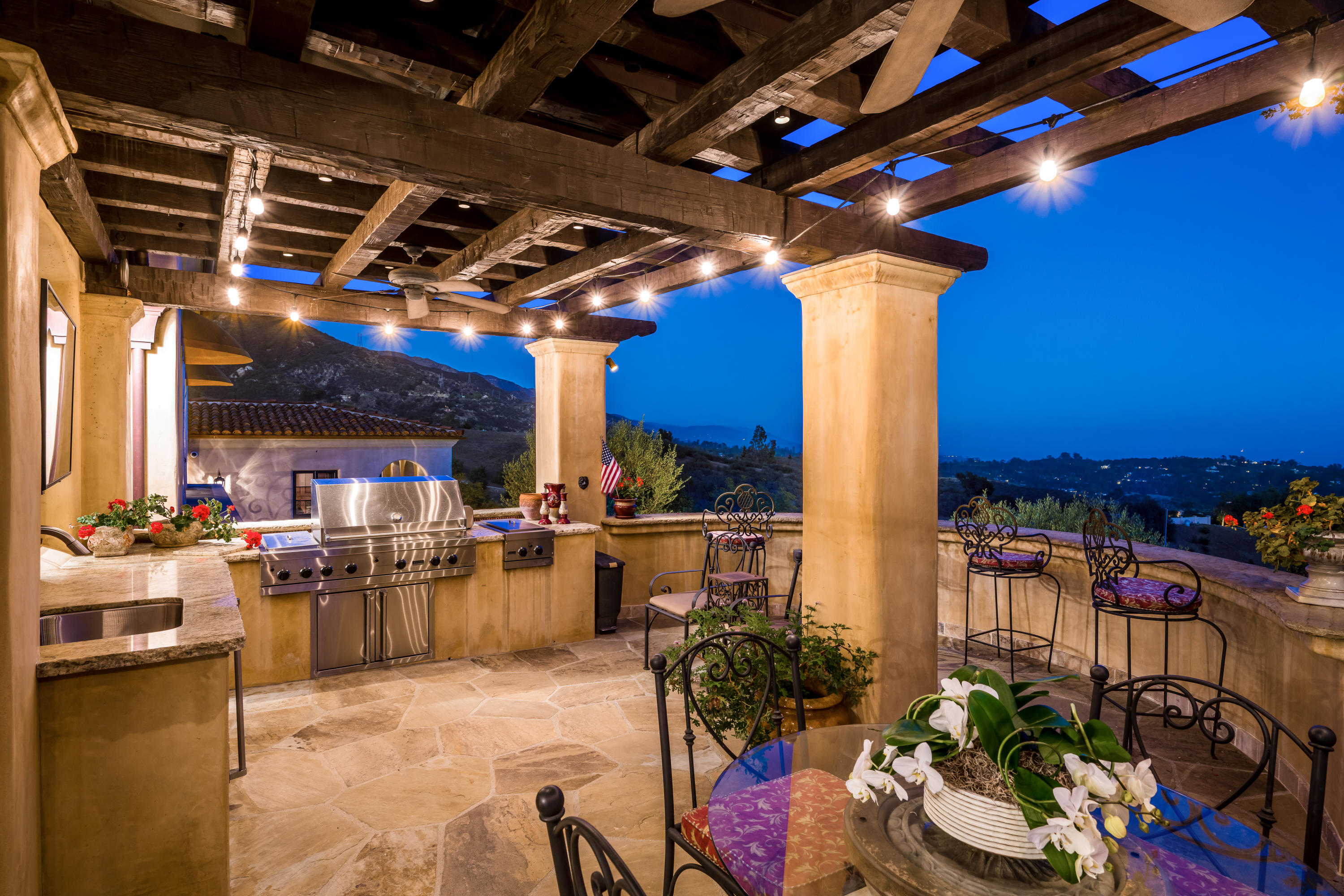 2226 Gibraltar Road Santa Barbara, CA 93103 - Photo 37 of 41 Outdoor Kitchen
