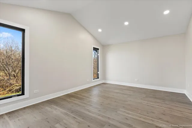 $330,000 | 17201 Bennett Avenue, South Holland, IL 60473