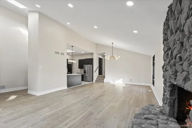 $330,000 | 17201 Bennett Avenue, South Holland, IL 60473