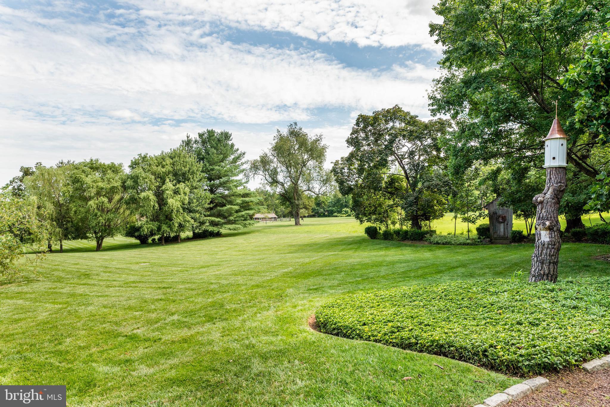 2070 Huntingdon Road Huntingdon Valley, PA 19006 - Photo 12 of 76