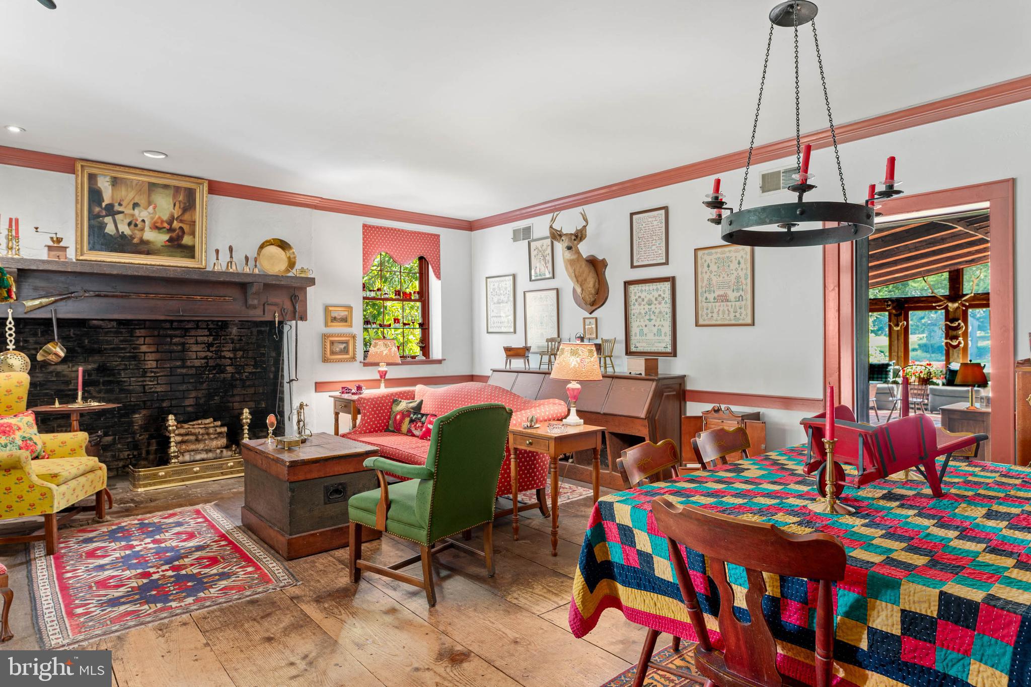 2070 Huntingdon Road Huntingdon Valley, PA 19006 - Photo 23 of 76