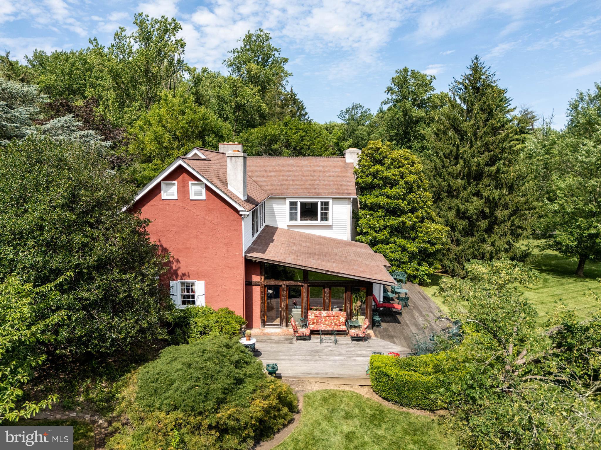 2070 Huntingdon Road Huntingdon Valley, PA 19006 - Photo 44 of 76