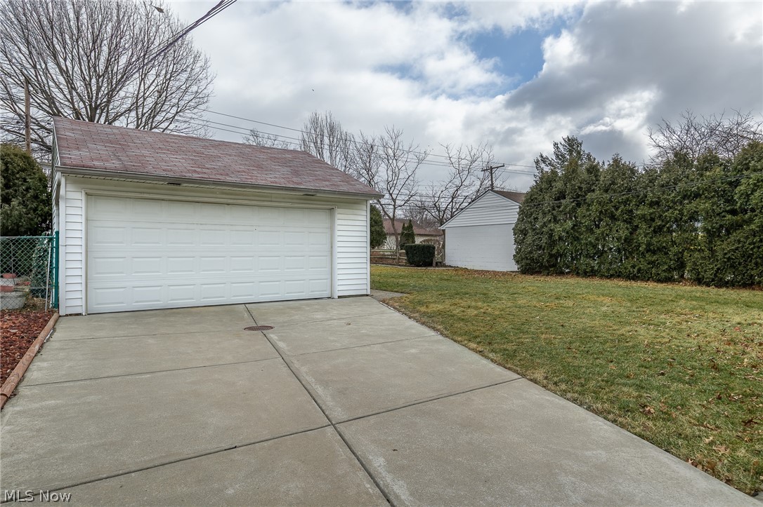 729 Pendley Road Willowick, OH 44095 - Photo 20 of 22 Gallery Image 20