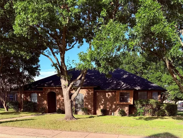 $2,500 | 1712 Colonial Court, Prosper, TX 75078
