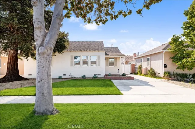 $1,525,000 | 2151 Euclid Avenue, Long Beach, CA 90815