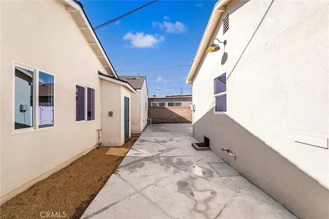 $1,525,000 | 2151 Euclid Avenue, Long Beach, CA 90815