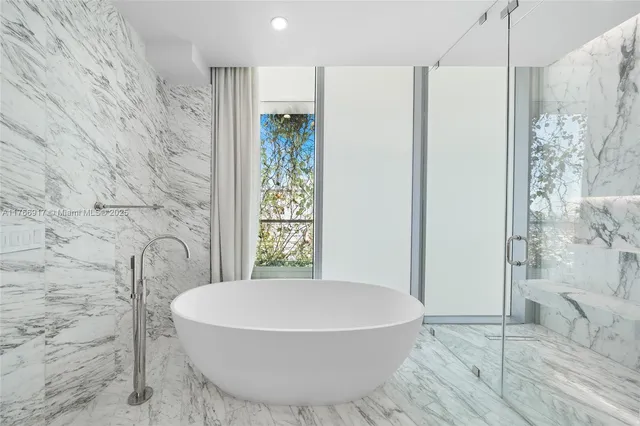 $11,900,000 | 1300 Monad Terrace, Unit 11E, Miami Beach, FL 33139