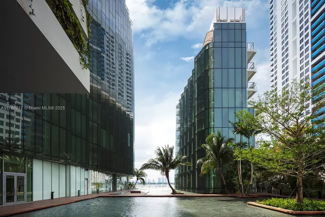 $11,900,000 | 1300 Monad Terrace, Unit 11E, Miami Beach, FL 33139