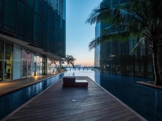 $11,900,000 | 1300 Monad Terrace, Unit 11E, Miami Beach, FL 33139