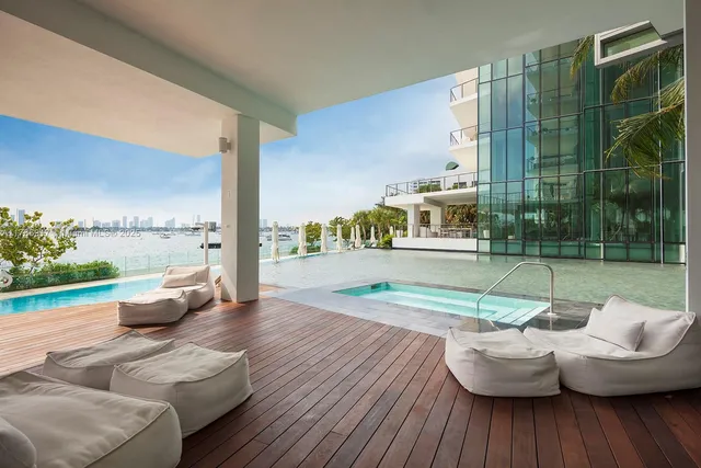 $11,900,000 | 1300 Monad Terrace, Unit 11E, Miami Beach, FL 33139