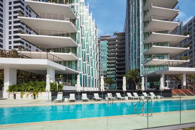 $11,900,000 | 1300 Monad Terrace, Unit 11E, Miami Beach, FL 33139