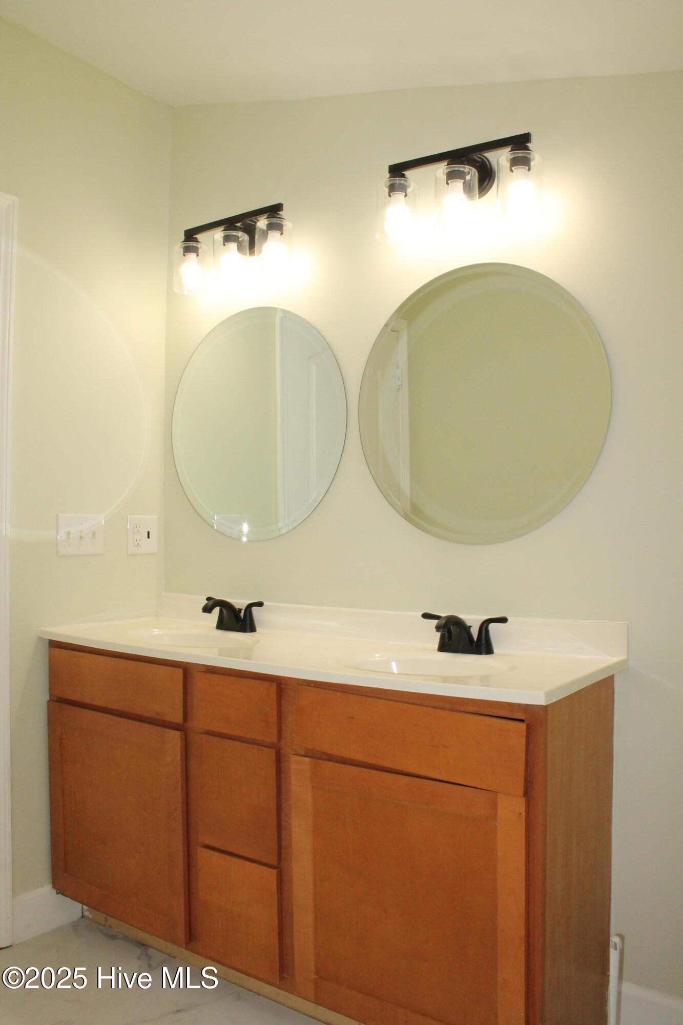 136 Phillips Street Cameron, NC 28326 - Photo 30 of 42 4