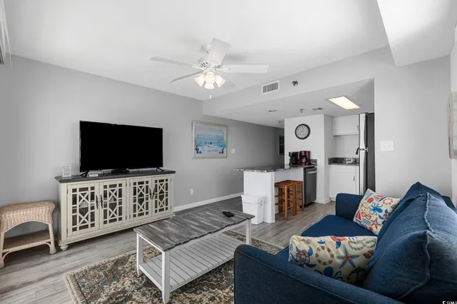 $1,300 | 4000 North Ocean Boulevard, North Myrtle Beach, SC 29582