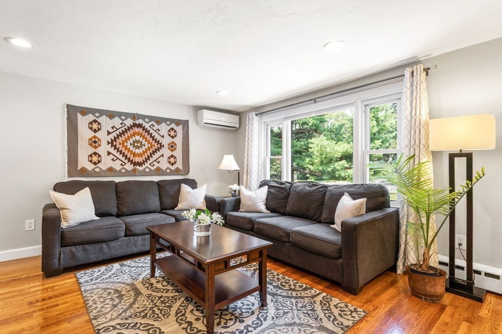 1197 Bay Road Sharon, MA 02067 - Photo 8 of 35