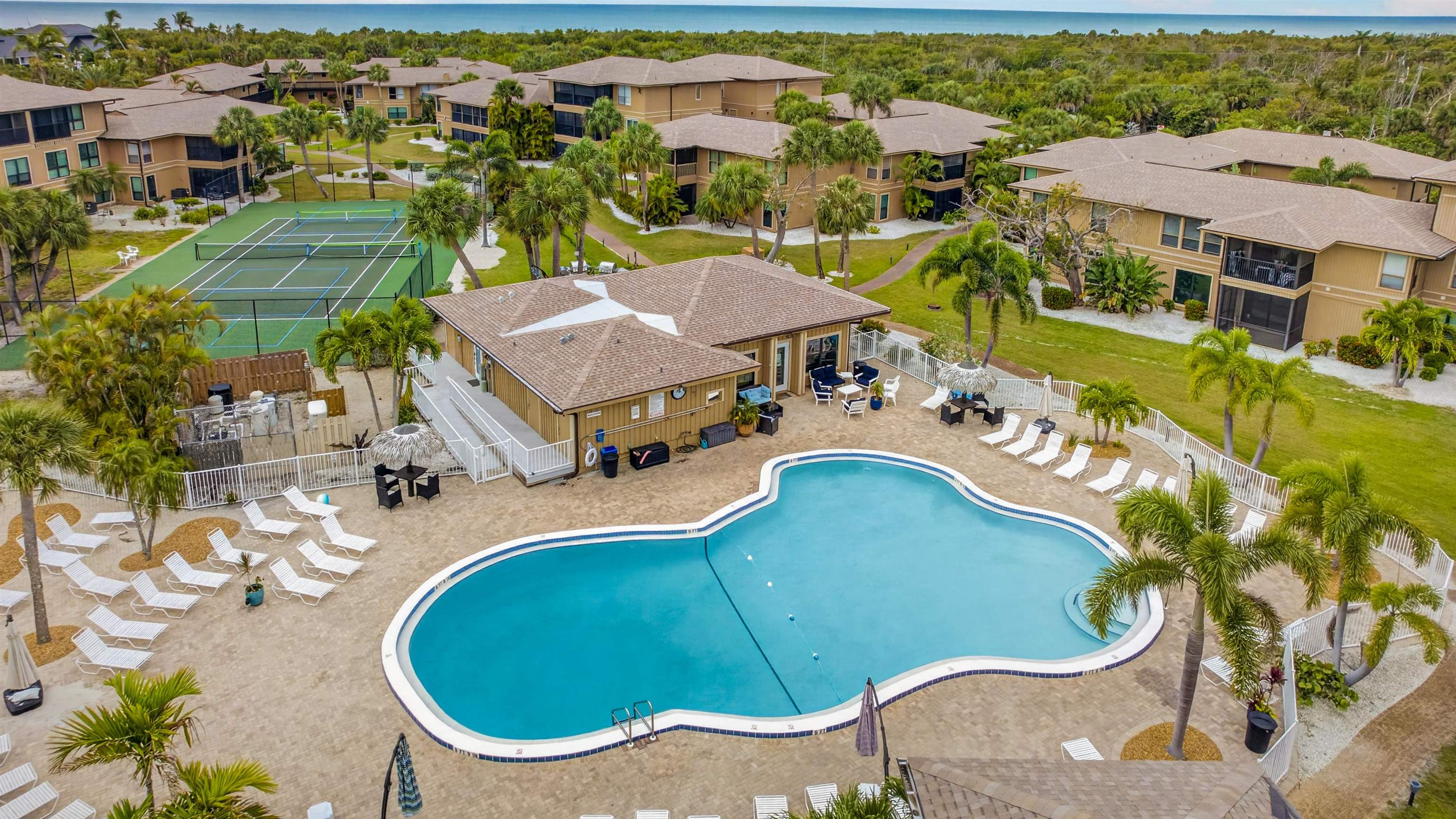 5117 Sea Bell Road, Unit F111 Sanibel, FL 33957 - Photo 24 of 29 Gallery Image 24