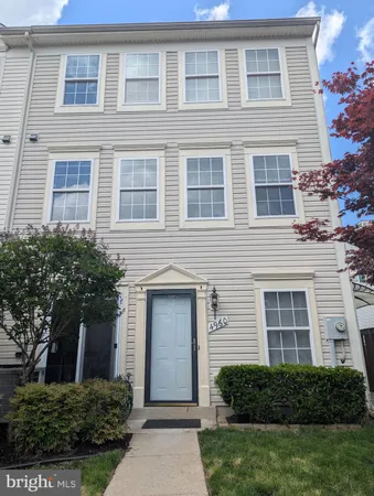 $2,700 | 4960 Clarendon Terrace, Frederick, MD 21703