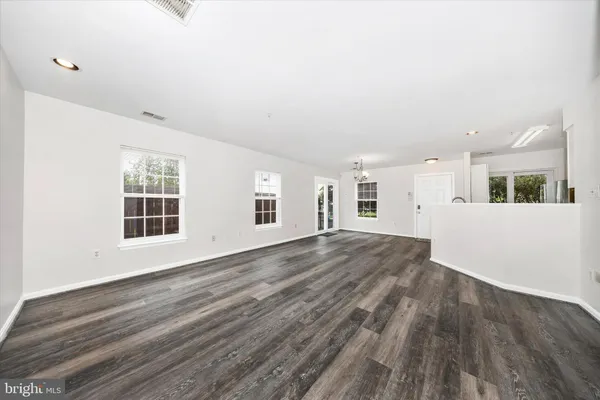 $2,700 | 4960 Clarendon Terrace, Frederick, MD 21703