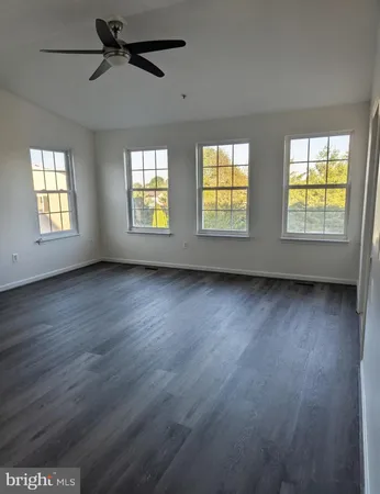 $2,700 | 4960 Clarendon Terrace, Frederick, MD 21703