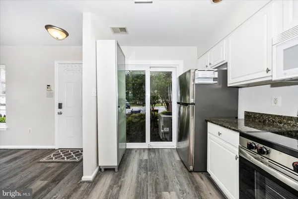 $2,700 | 4960 Clarendon Terrace, Frederick, MD 21703