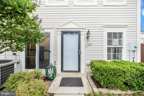 $2,700 | 4960 Clarendon Terrace, Frederick, MD 21703