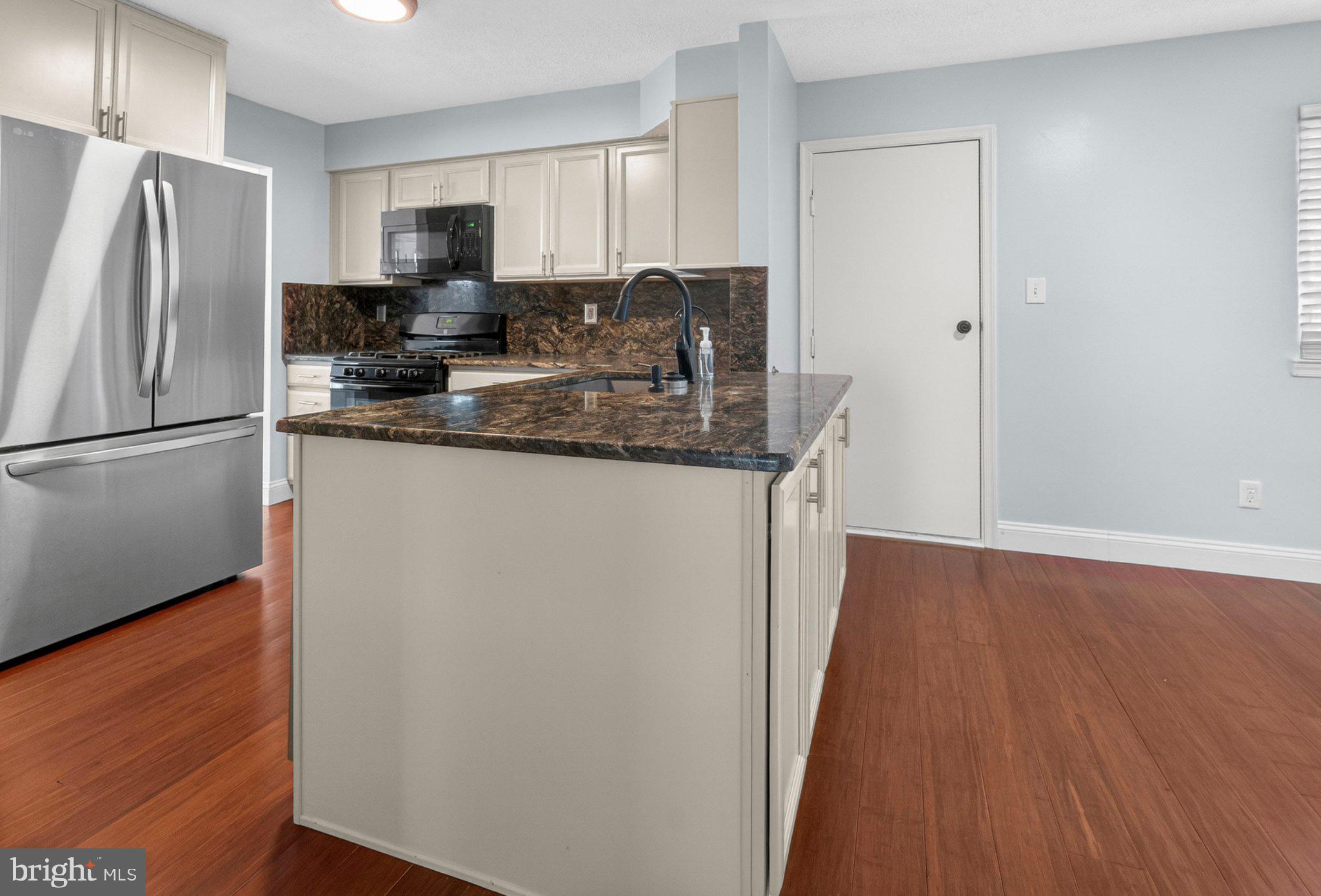 3226 Peverly Run Road Abingdon, MD 21009 - Photo 13 of 34 Modern kitchen with sleek finishes.