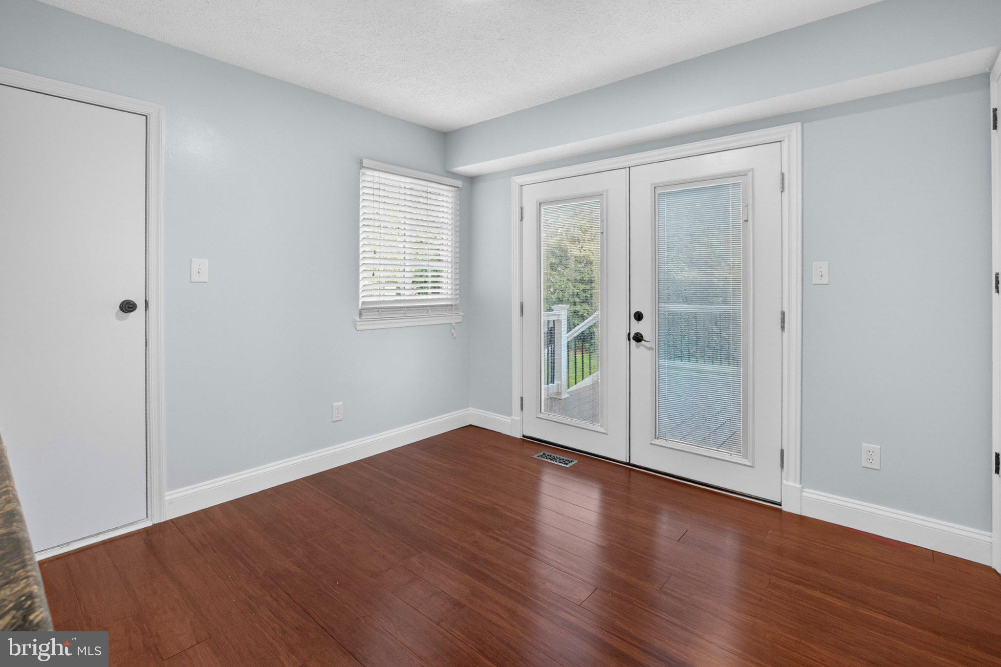 3226 Peverly Run Road Abingdon, MD 21009 - Photo 15 of 34 Bright entryway with elegant doors.