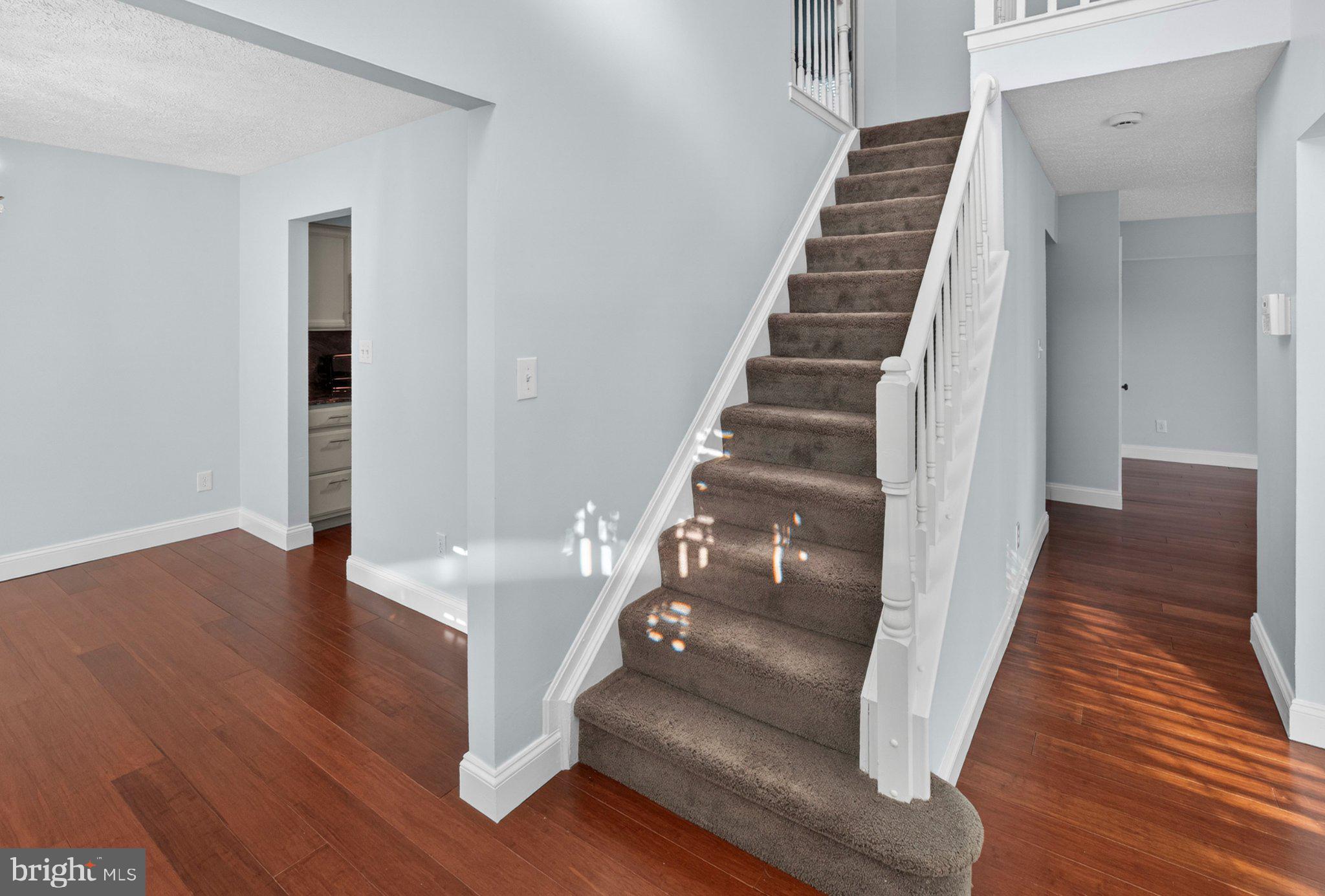 3226 Peverly Run Road Abingdon, MD 21009 - Photo 19 of 34 Bright and inviting entryway charm.