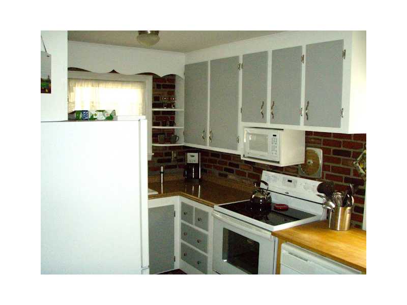 96 Lepes Road Tiverton, RI 02878 - Photo 3 of 7 Kitchen.