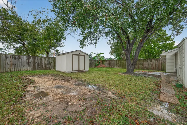 $1,750 | 13908 Cravenridge Drive, Houston, TX 77083
