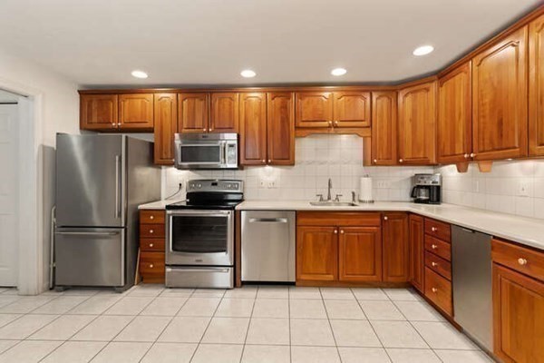 7 Conant Road, Unit 3 Winchester, MA 01890 - Photo 15 of 39 Gallery Image 15