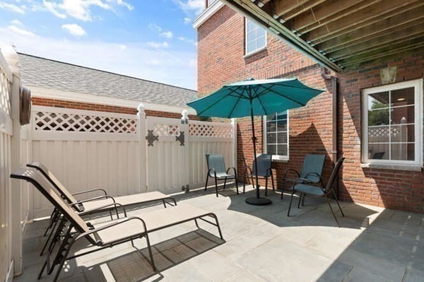 7 Conant Road, Unit 3 Winchester, MA 01890 - Photo 31 of 39 Gallery Image 31