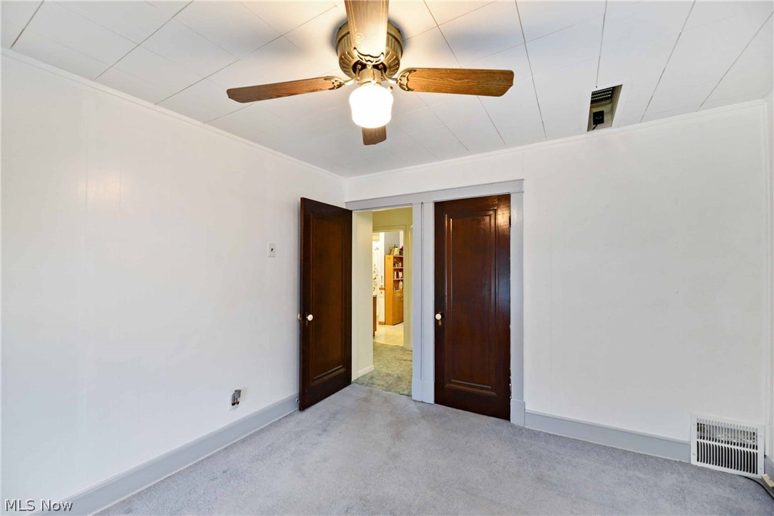 7914 Jameson Road Parma, OH 44129 - Photo 26 of 35