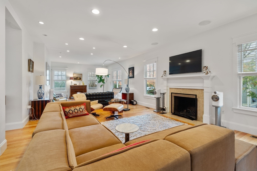 181 Stow Street Concord, MA 01742 - Photo 9 of 36