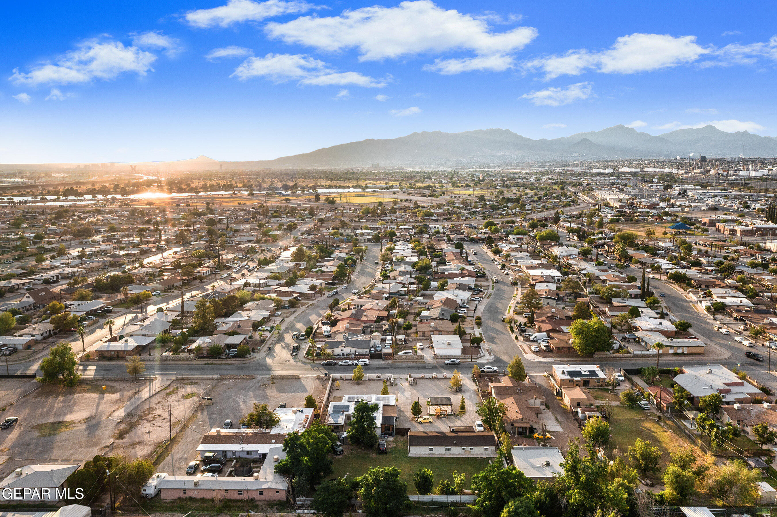 146 Croom Road El Paso, TX 79915 - Photo 23 of 54 an aerial view of residential building with green space