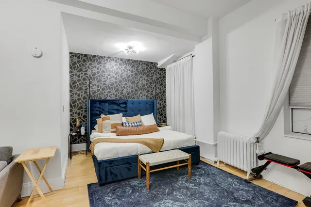 $750,000 | 56 Court Street, Unit 2B | Brooklyn Heights