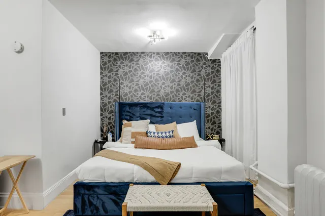 $750,000 | 56 Court Street, Unit 2B | Brooklyn Heights