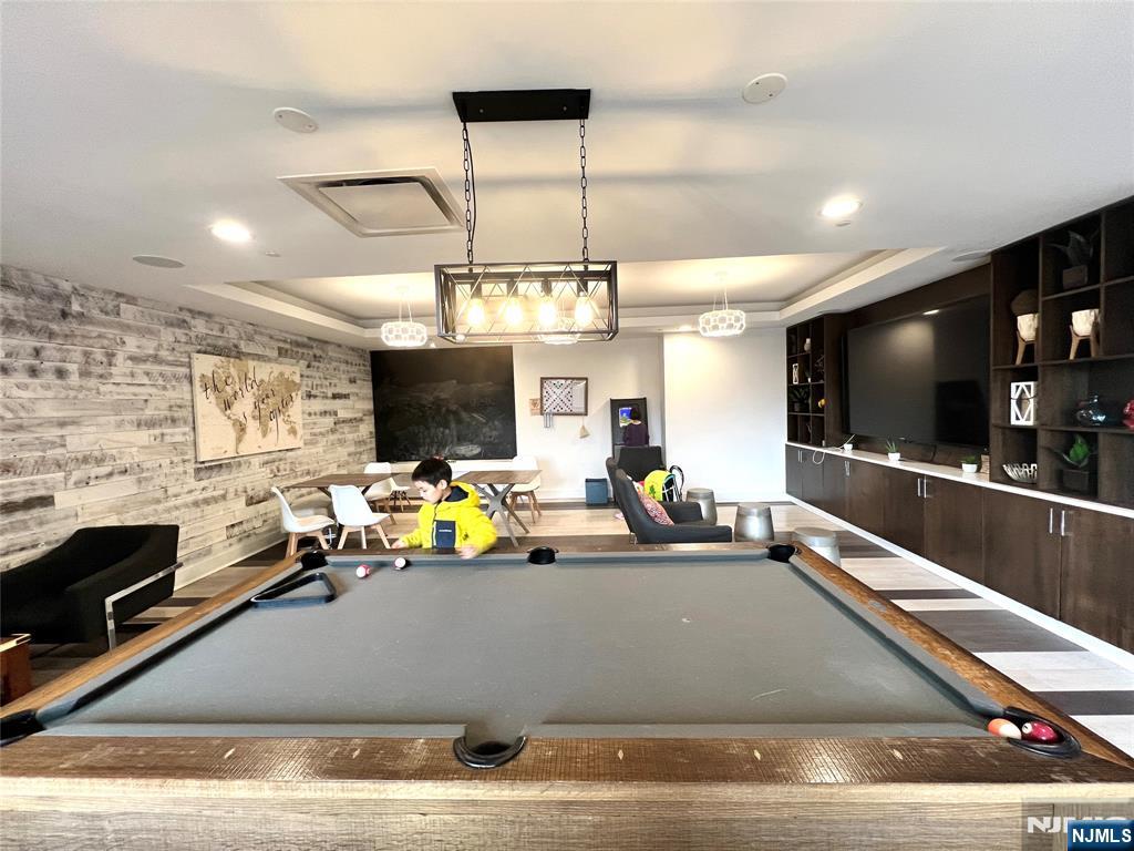 2050 North Central Road, Unit 606 Fort Lee, NJ 07024 - Photo 9 of 12