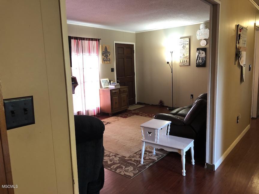 36 Melvin Road Perkinston, MS 39573 - Photo 10 of 17 IMG_9059