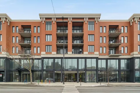 $385,000 | 3232 North Halsted Street, Unit D407, Chicago, IL 60657