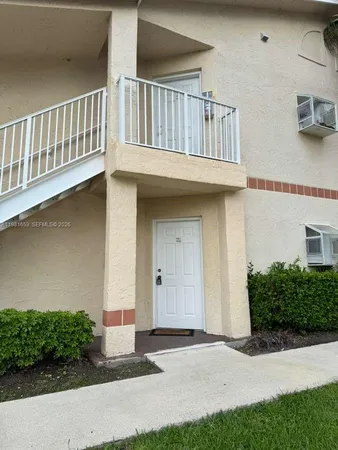 $1,900 | 3350 Pinewalk Drive North, Unit N 1412, Pompano Beach, FL 33063