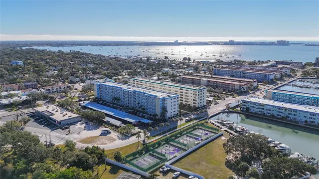 $167,500 | 2850 59th Street South, Unit 209, Gulfport, FL 33707