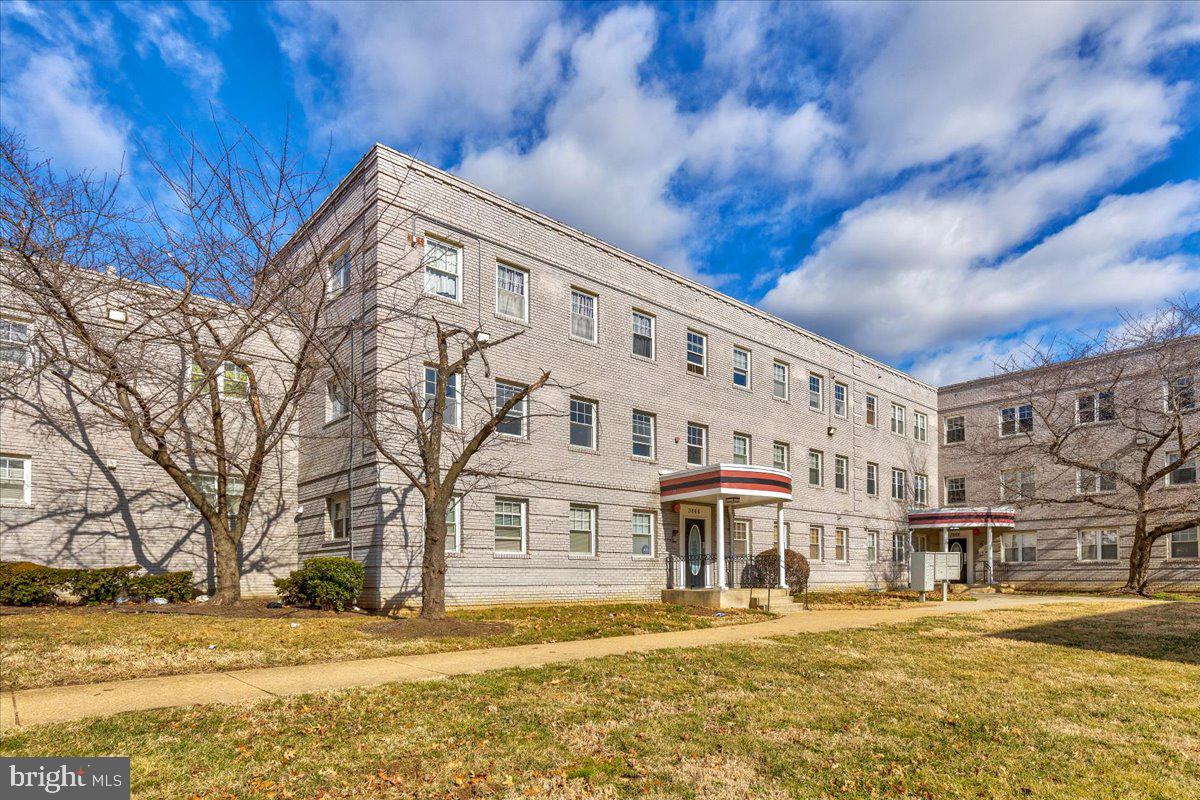 3866 9th Street Southeast, Unit 201 Washington, DC 20032 - Photo 20 of 21