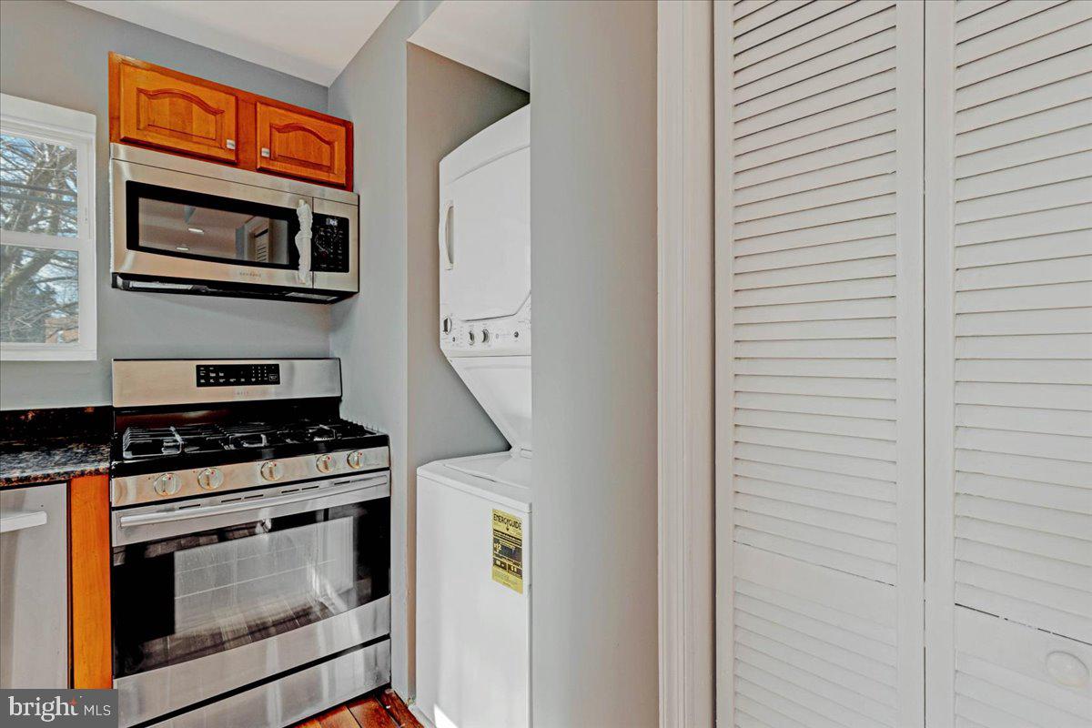 3866 9th Street Southeast, Unit 201 Washington, DC 20032 - Photo 5 of 21