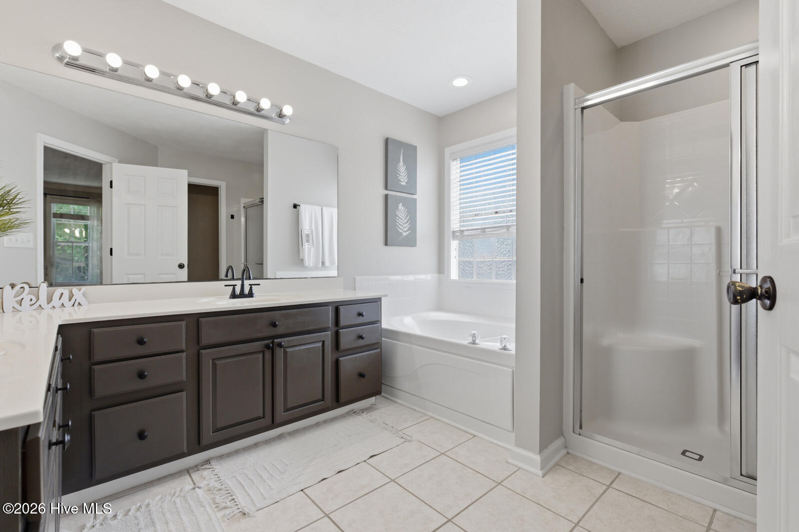 257 Rutherford Way Jacksonville, NC 28540 - Photo 22 of 43 Primary ensuite