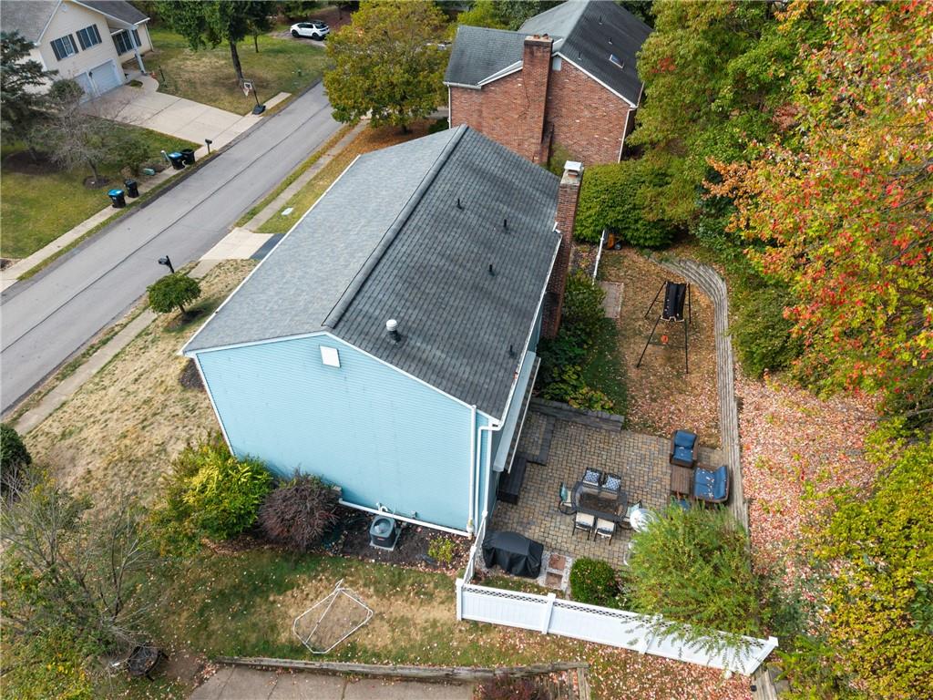 122 Rippling Brook Drive Sewickley, PA 15143 - Photo 29 of 31 an aerial view of a house