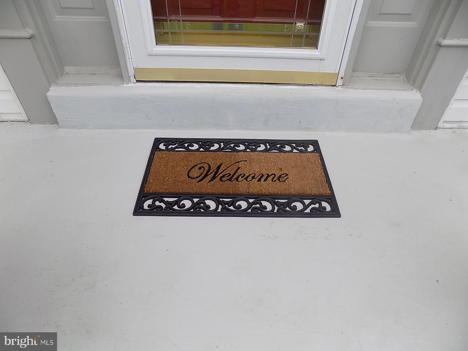 9 Summit Ridge Court Germantown, MD 20874 - Photo 5 of 29 Welcome Home!
