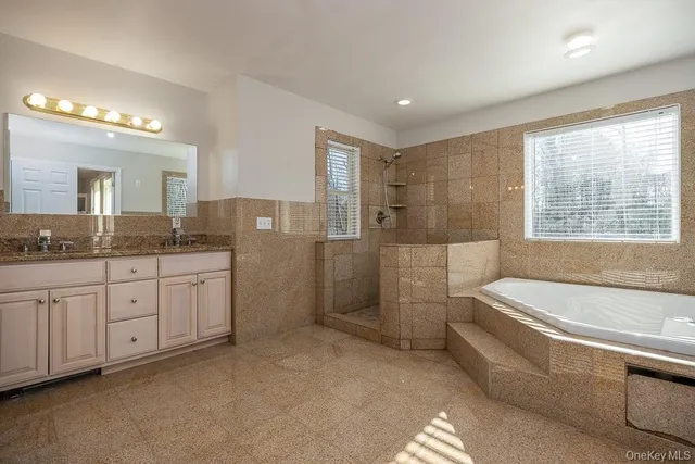 $849,000 | 85 York Road, Bloomingburg, NY 12721